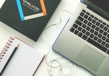 HTML & CSS